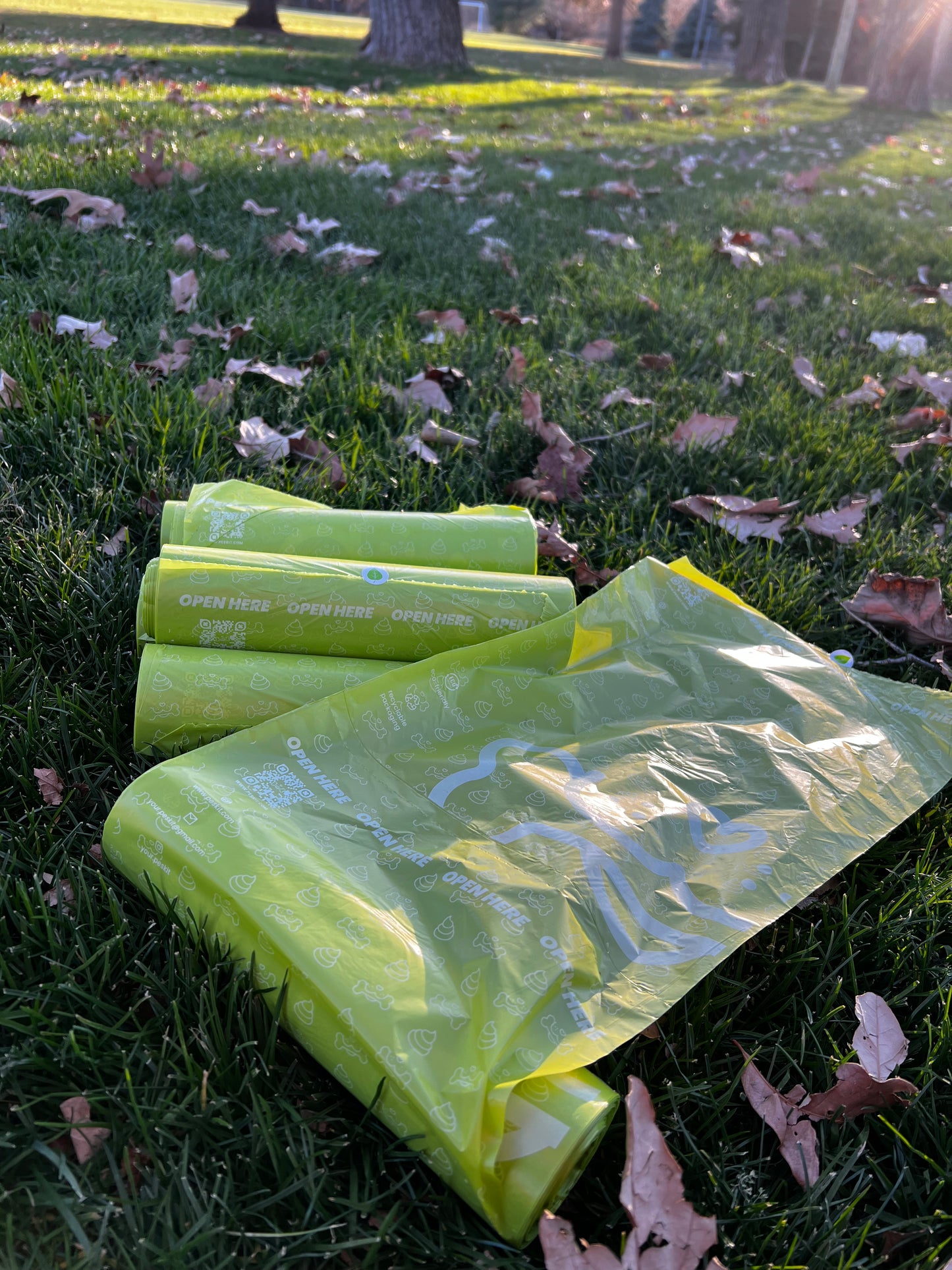 Biodegradable Dog Waste Bags! 200bags per roll