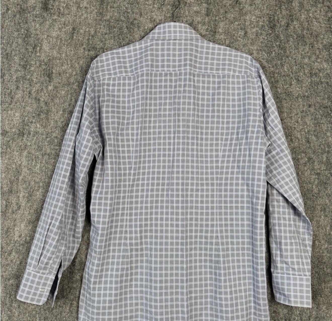 BOSS Men’s Sharp Fit Dress Shirt 15.5 32/33 Blue Check Pattern. Size M