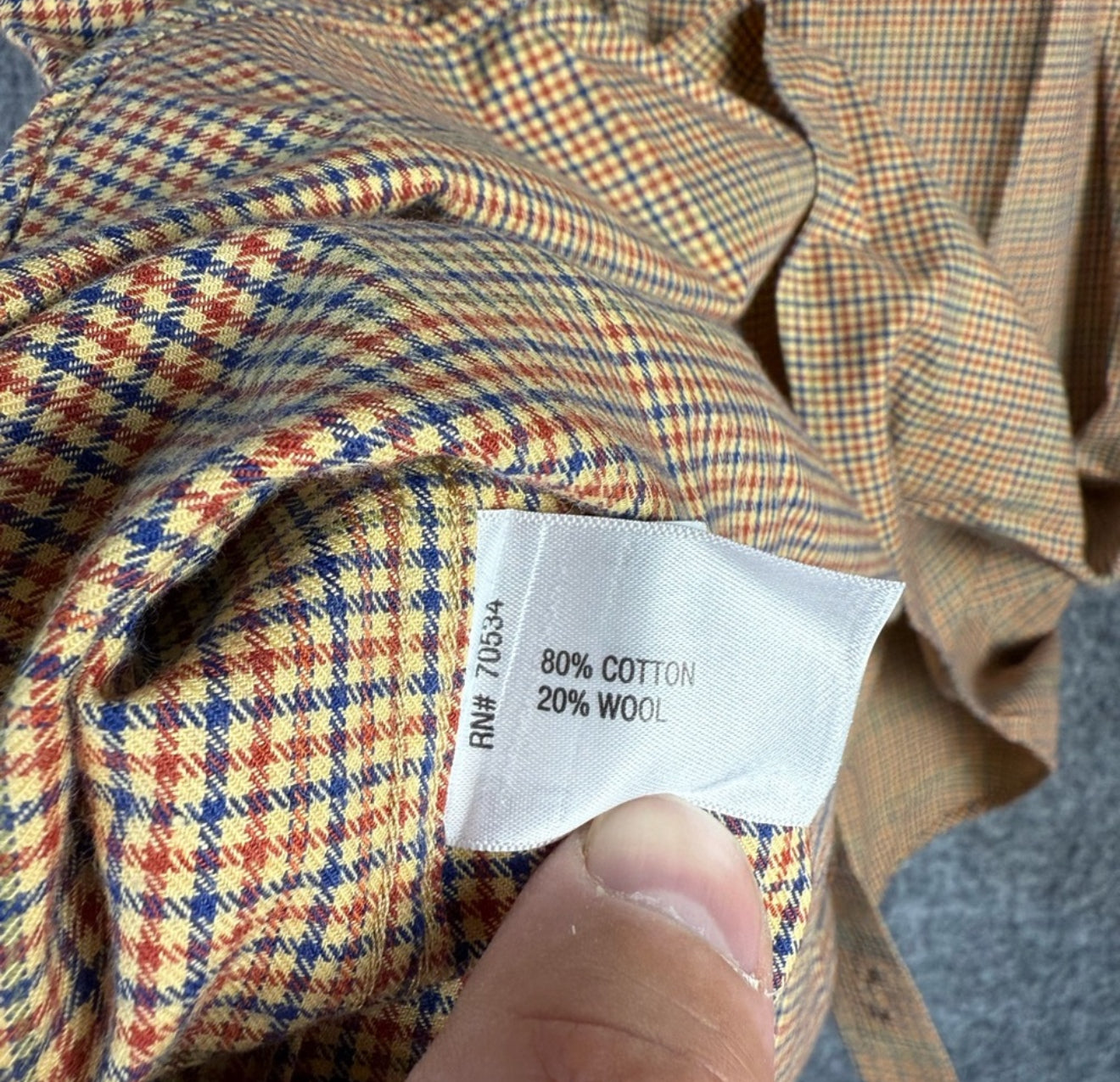 PreLoved Orvis men’s long sleeve plaid shirt, XL, cotton & merino wool blend.