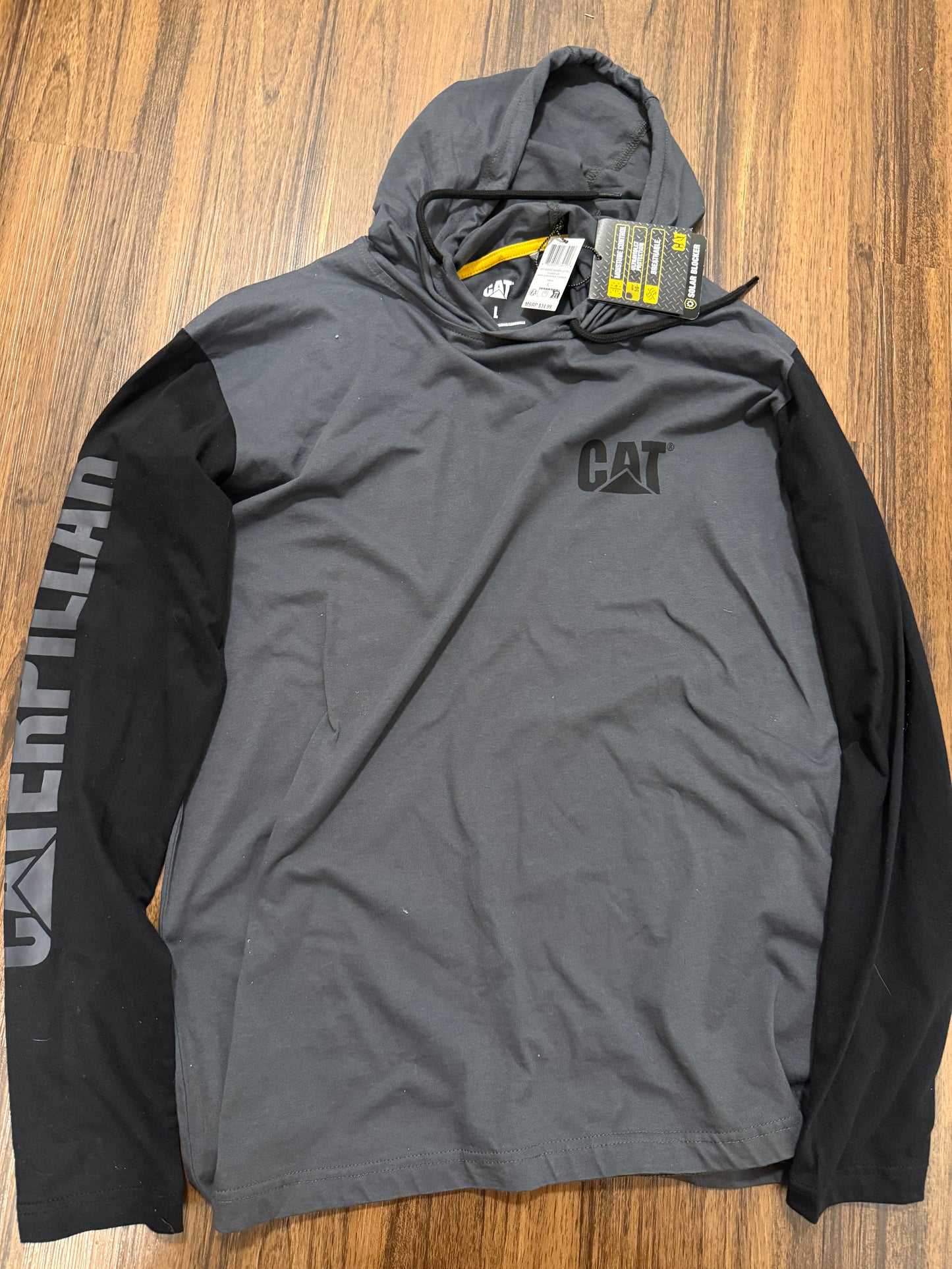 Caterpillar Men's Hooded Banner Long Shirts with UPF 50 Protection (size L)