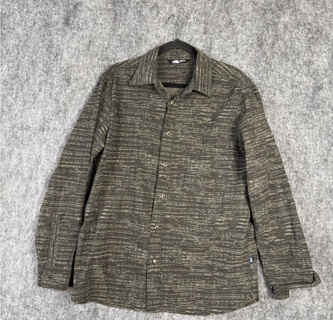 PreLoved The North Face men’s long sleeve abstract print shirt, size L.